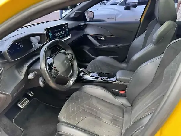 Peugeot E-208 - Imagem 6