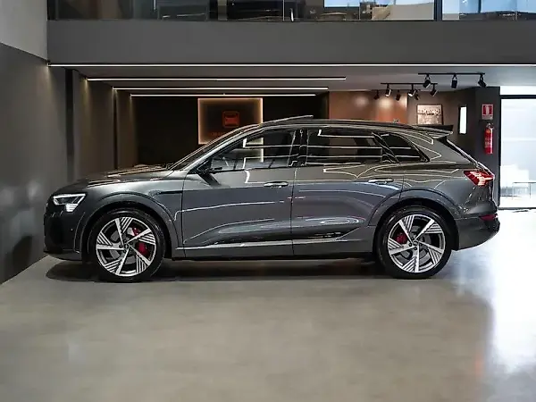 Audi Q8 E-tron - Imagem 6