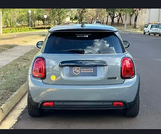 Mini Cooper SE - Imagem 5