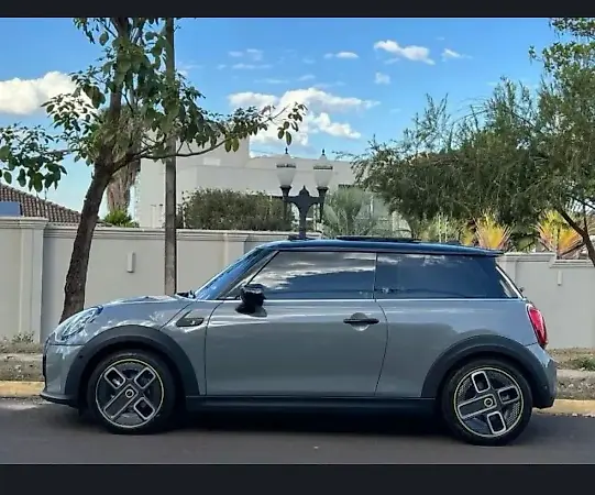 Mini Cooper SE - Imagem 7