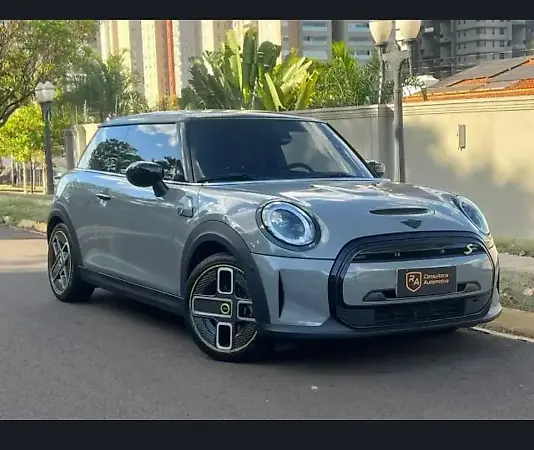 Mini Cooper SE - Imagem 1