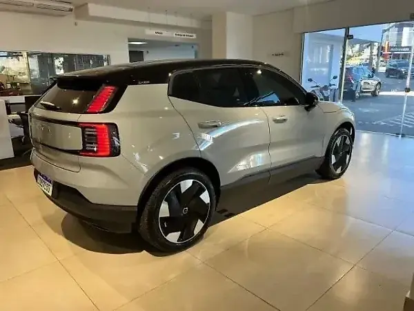 Volvo EX30 - Imagem 5