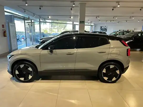 Volvo EX30 - Imagem 7
