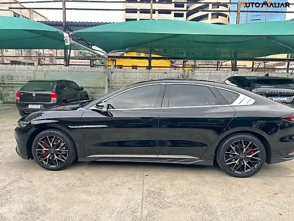 BYD Han - Imagem 8