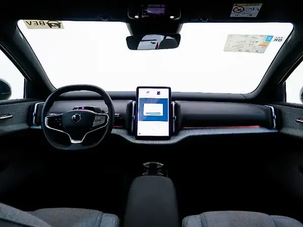 Volvo EX30 - Imagem 6