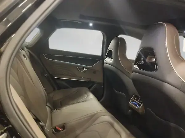 BYD Han - Imagem 7