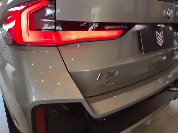 BMW IX1 - Imagem 5