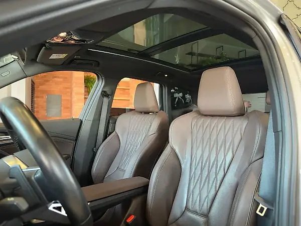 BMW IX1 - Imagem 11