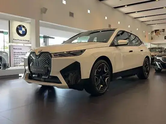 BMW IX1 - Imagem 5
