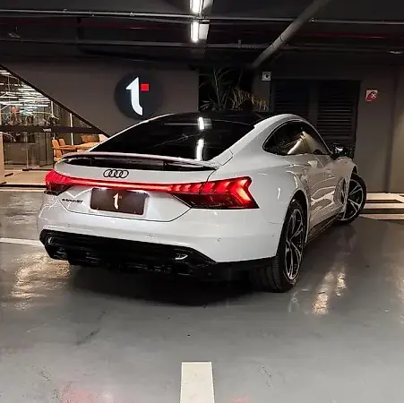 Audi E-tron  GT - Imagem 4