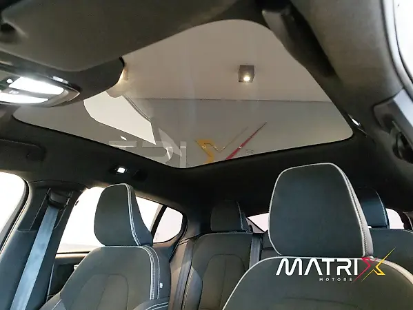 Volvo C40 Recharge - Imagem 15