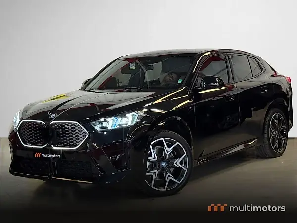 BMW Ix - Imagem 1