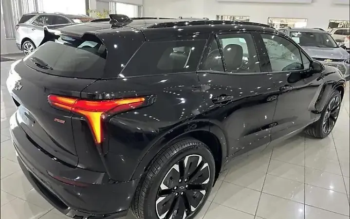 Chevrolet Blazer EV - Imagem 11