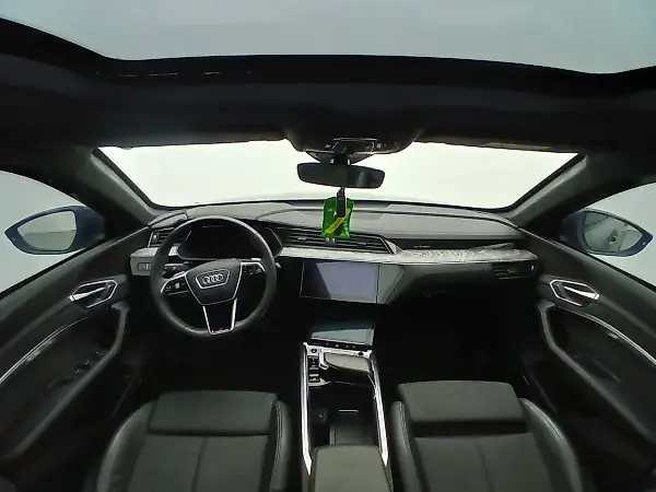 Audi E-tron - Imagem 11