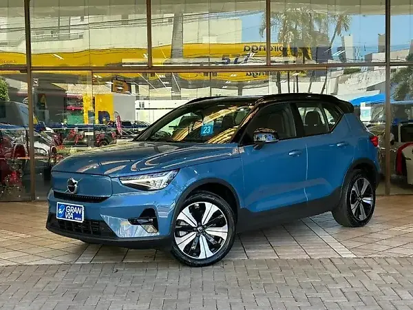 Volvo XC40 Recharge - Imagem 1