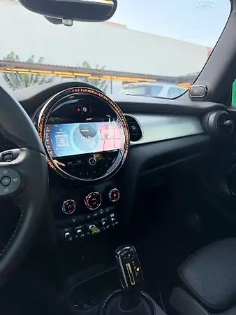 Mini Cooper SE - Imagem 4