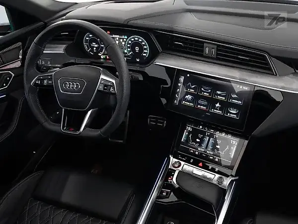 Audi Q8 E-tron - Imagem 14