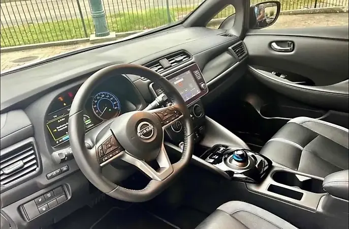 Nissan Leaf - Imagem 8