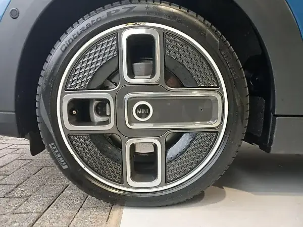 Mini Cooper SE - Imagem 5