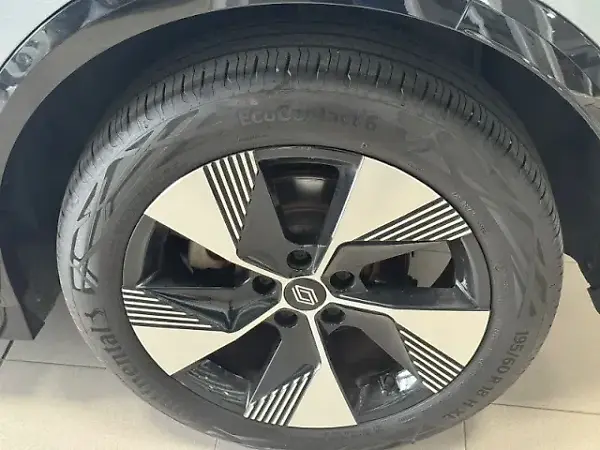 Renault Megane E-tech Electric - Imagem 12