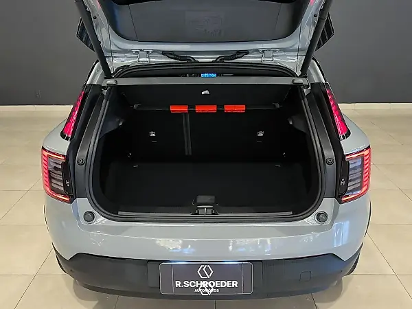 Volvo EX30 - Imagem 16