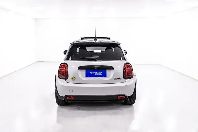 Mini Cooper SE - Imagem 9