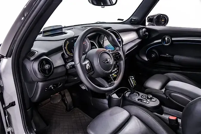 Mini Cooper SE - Imagem 15