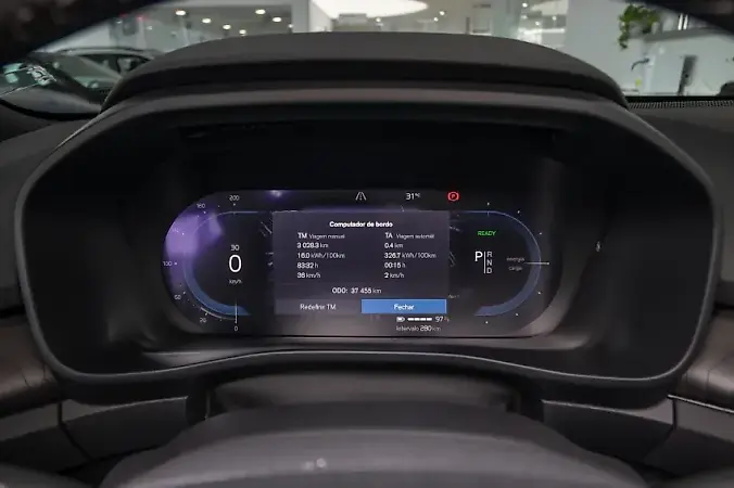 Volvo XC40 Recharge - Imagem 12