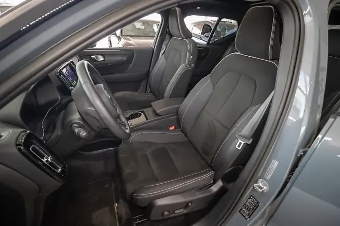 Volvo XC40 Recharge - Imagem 19