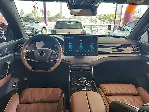 BYD Tang - Imagem 5
