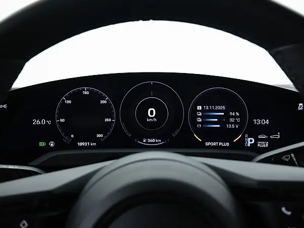 Porsche Taycan - Imagem 13