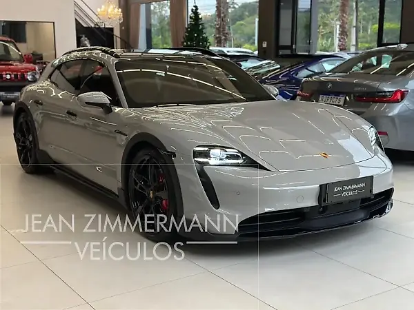 Porsche Taycan - Imagem 1