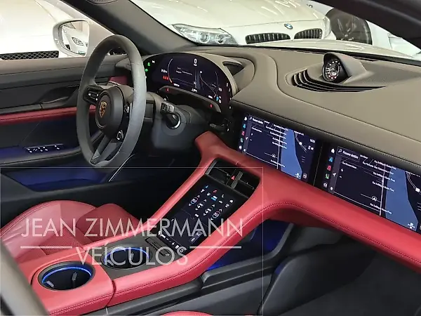 Porsche Taycan - Imagem 10
