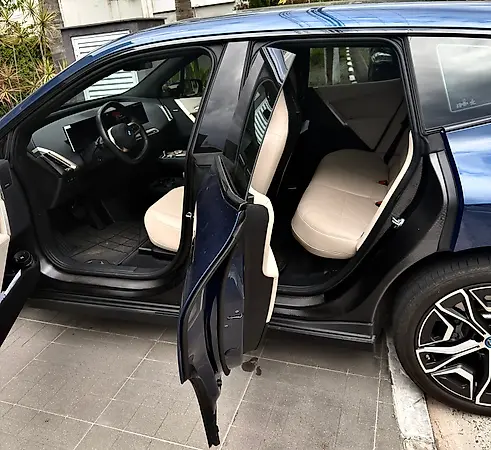 BMW Ix - Imagem 6