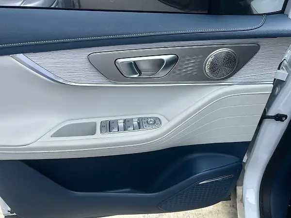 Omoda E5 - Imagem 6
