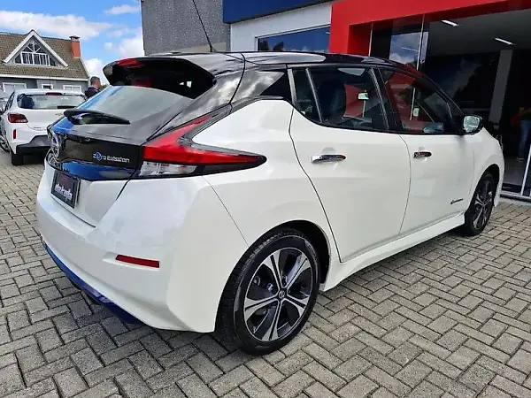Nissan Leaf - Imagem 11
