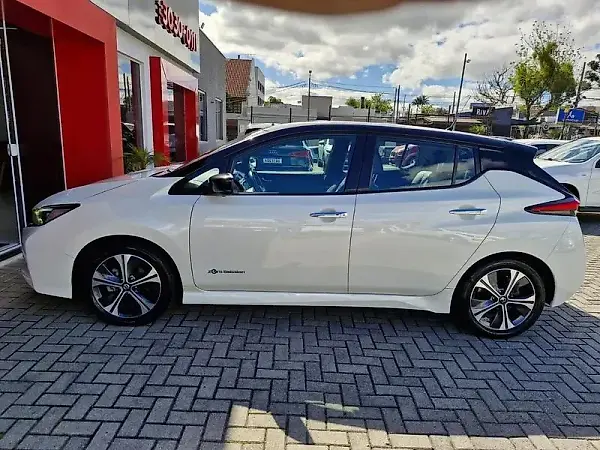 Nissan Leaf - Imagem 14