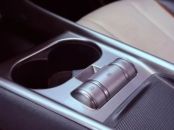 BYD Dolphin - Imagem 13