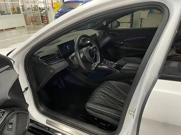 BYD Seal - Imagem 2