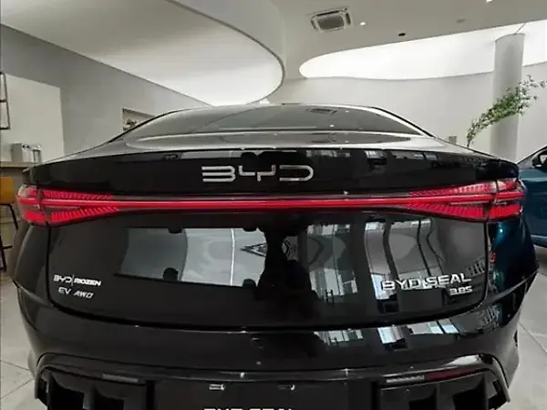 BYD Seal - Imagem 2