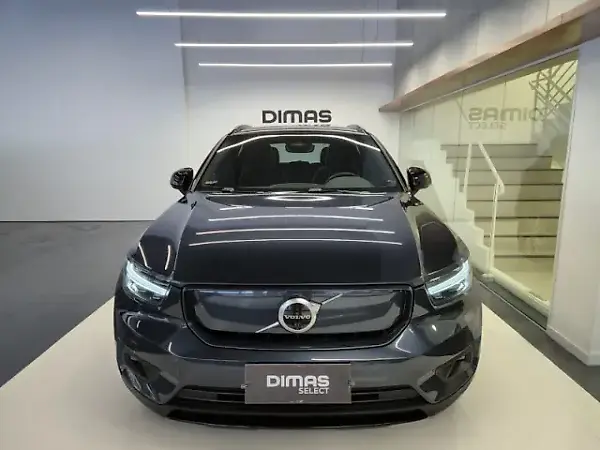 Volvo XC40 Recharge - Imagem 2