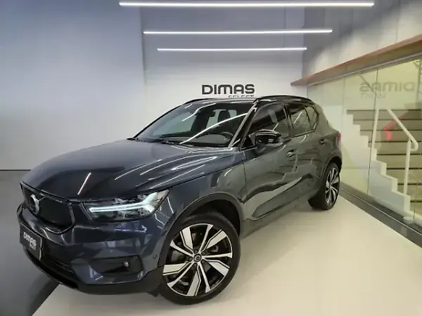 Volvo XC40 Recharge - Imagem 4