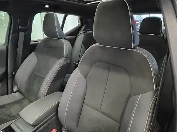 Volvo XC40 Recharge - Imagem 17