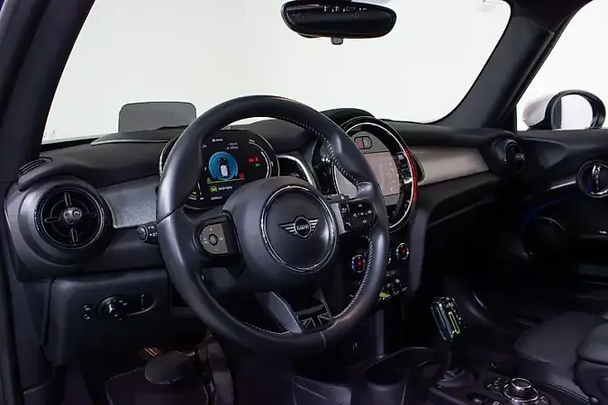 Mini Cooper SE - Imagem 4