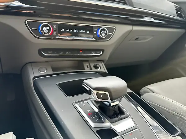 Audi Q5 E-tron - Imagem 14