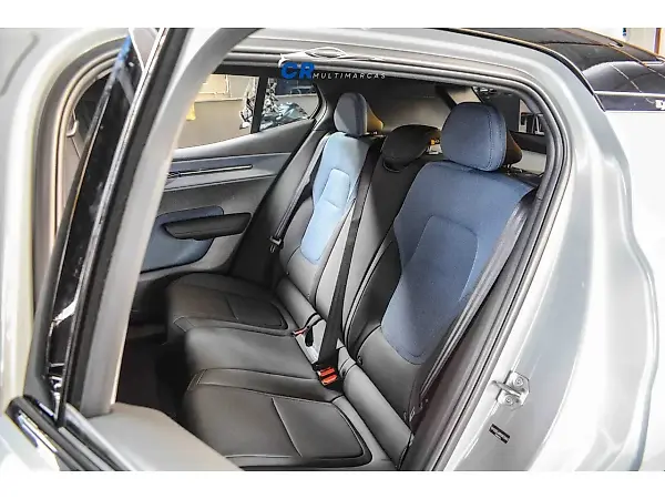 Volvo EX30 - Imagem 7
