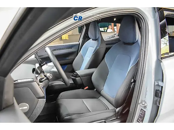 Volvo EX30 - Imagem 12