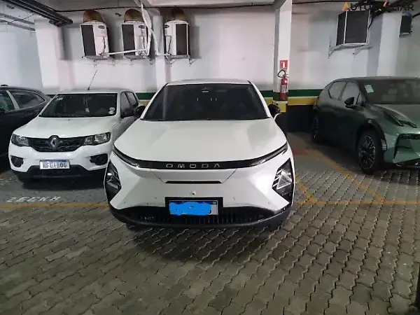 Omoda E5 - Imagem 1