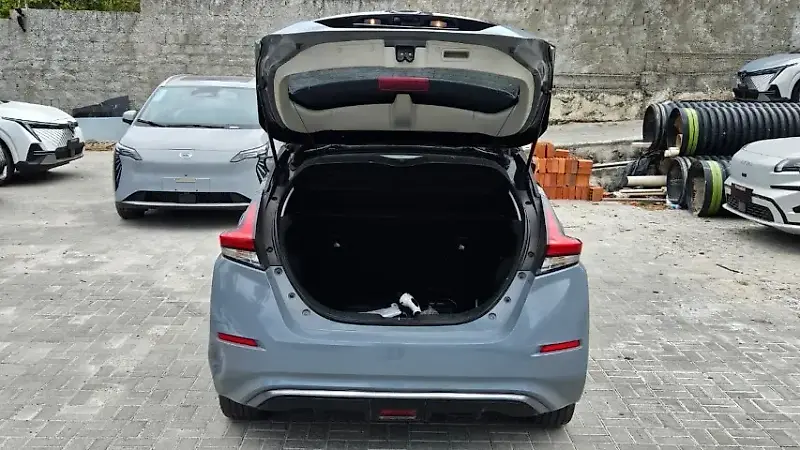 Nissan Leaf - Imagem 4