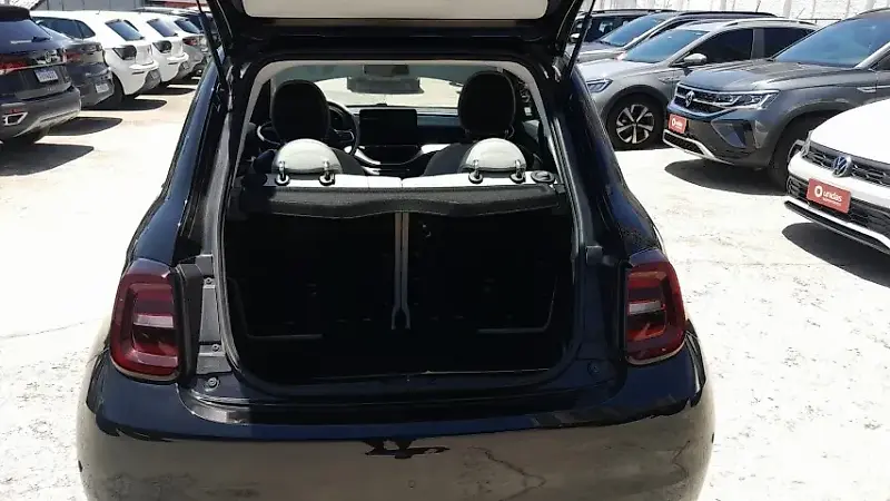Fiat 500e - Imagem 9
